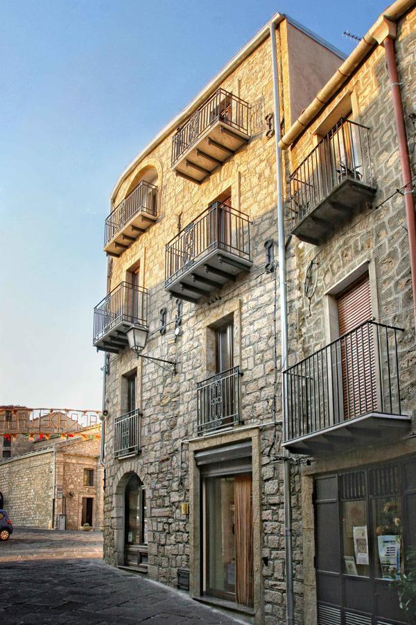 B&B Del Corso Gangi Exterior photo